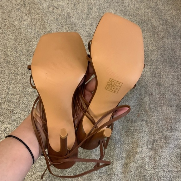 PrettyLittleThing Squared Toe Gladiator Sandals - Picture 3 of 7